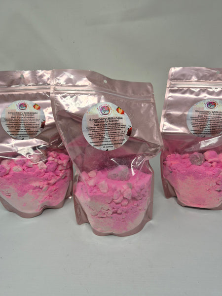 Bath Crumble- Strawberry Milkshake (16oz)