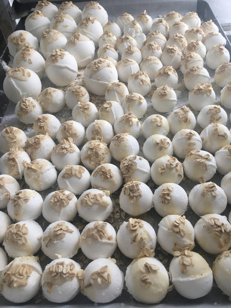 Pedi & Bath Balls Oatmeal Milk & Honey (6 pk)